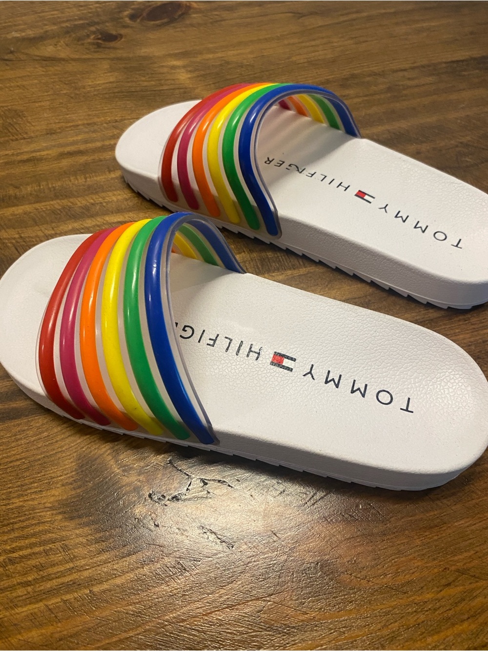 Tommy Hilfiger White Rainbow Strap Slide Sandals - Kids size 3